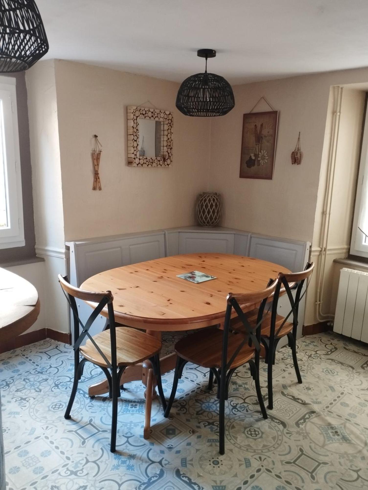 Maison De Village Dans Une Rue Calme Ax-les-Thermes Ngoại thất bức ảnh